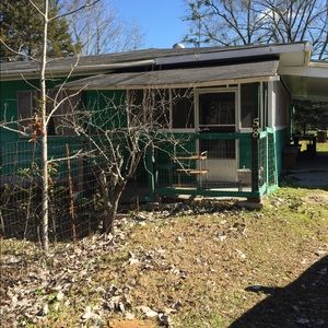 Meet your Posher, Evangeline